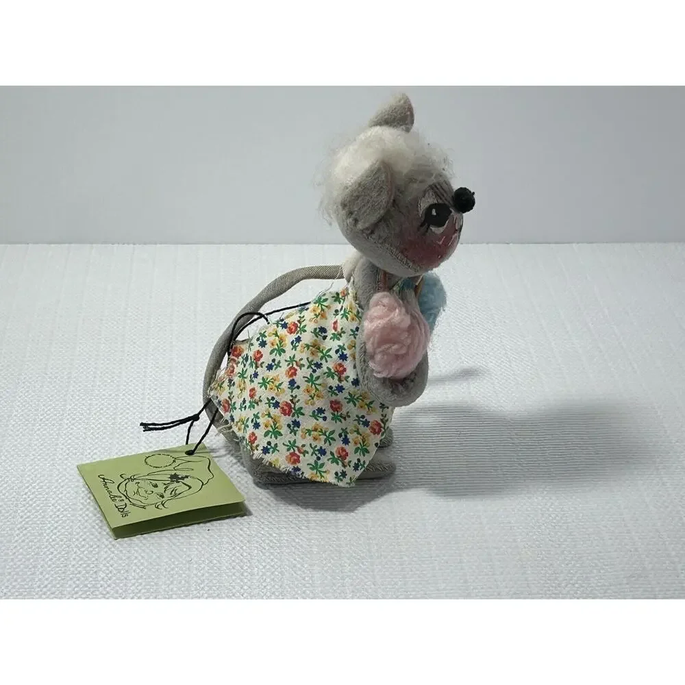 Vintage 1971 Annalee‎ 6” Mobilitee Knitting Mouse With Yarn & Orignal Tags